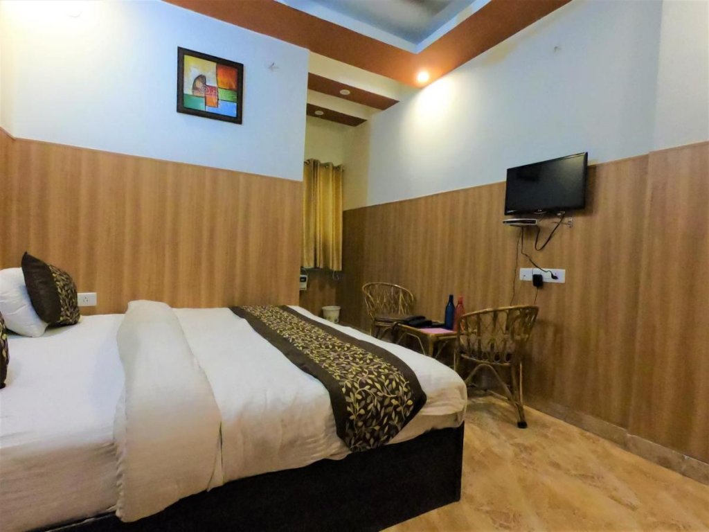 bhagirathi hotel in tapovan by perfectstyaz