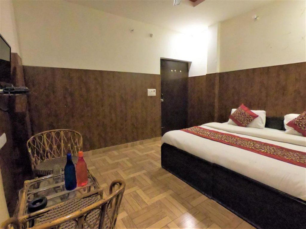 bhagirathi hotel in tapovan by perfectstyaz