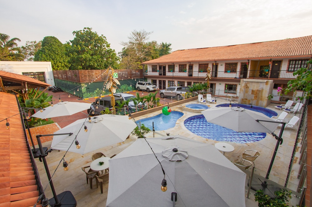 hotel vanguardia natural