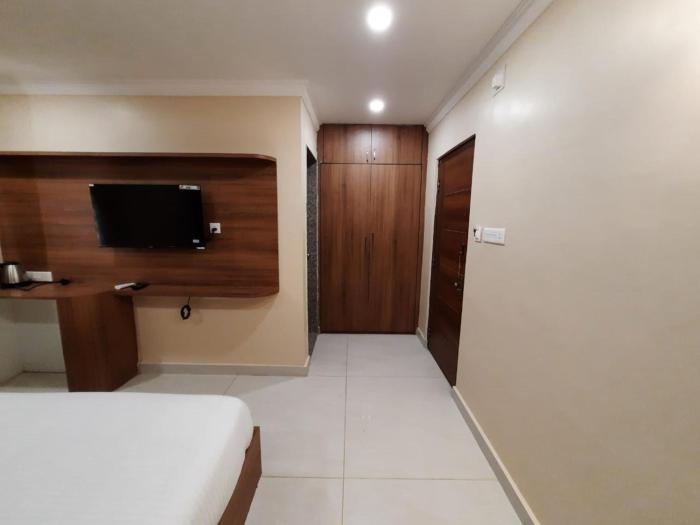 airavat hotels