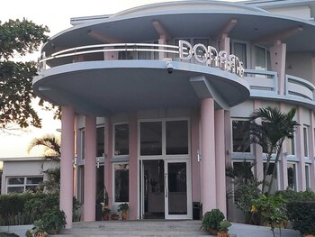 Dona Ana Hotel,Vilanculos>>Inhambane,4 star