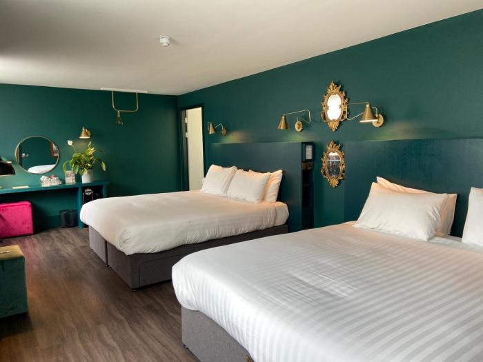 the rooms at firecastle