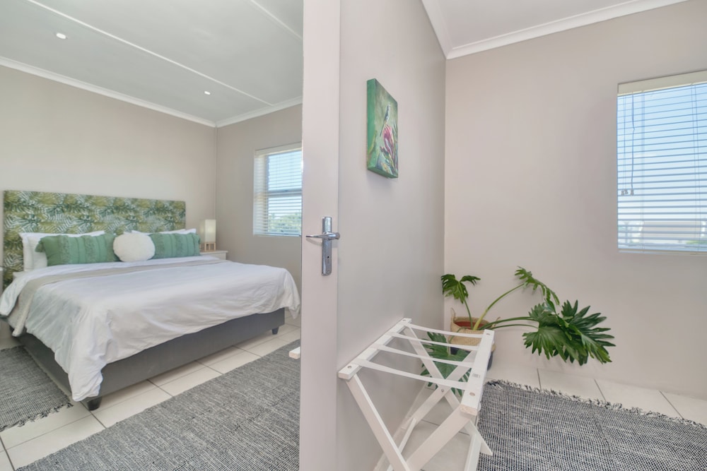 lands edge eco friendly cottages and apartments