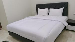 grand khalifah sumbawa redpartner