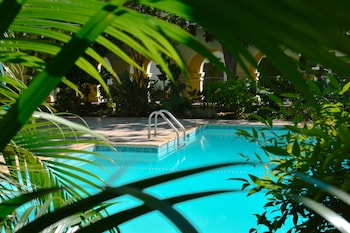 La Posada Hotel,El Trece>>Laredo,4 star