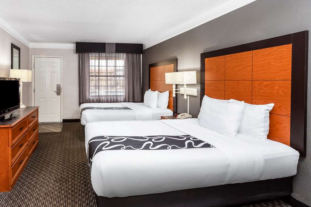 la quinta inn by wyndham laredo i 35