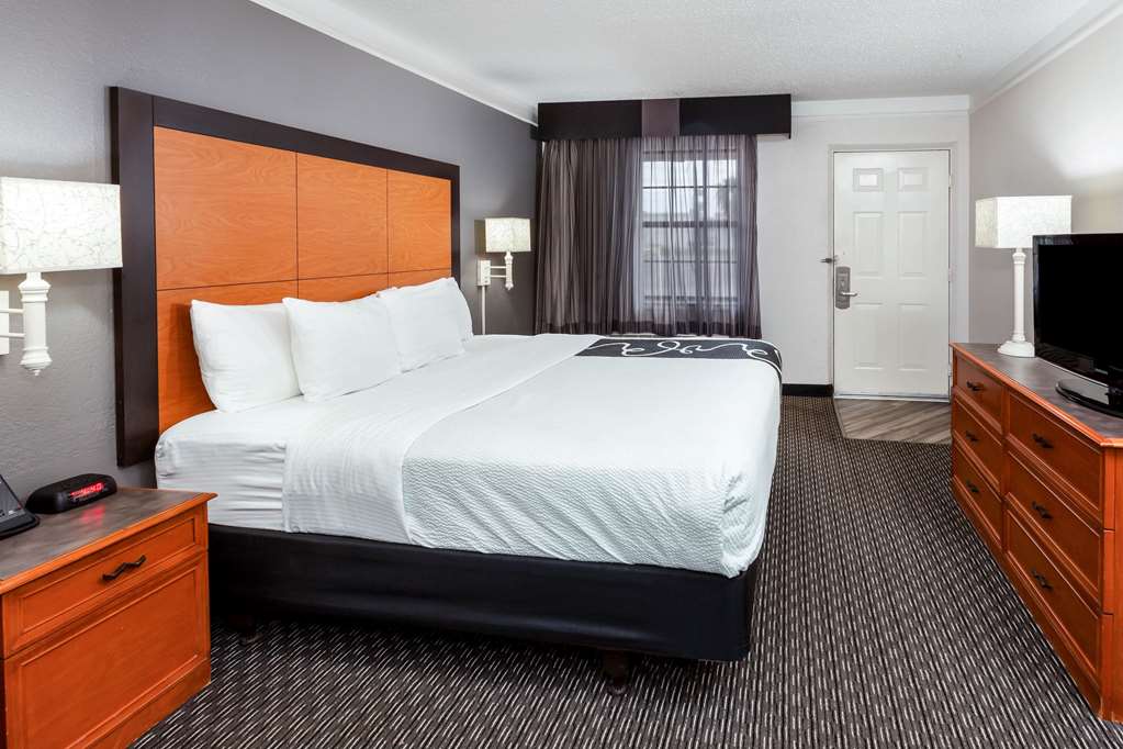 la quinta inn by wyndham laredo i 35