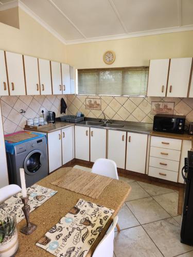 aloe self catering