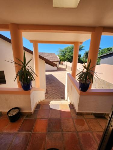 aloe self catering