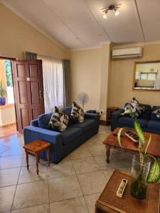 aloe self catering