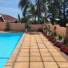 aloe self catering