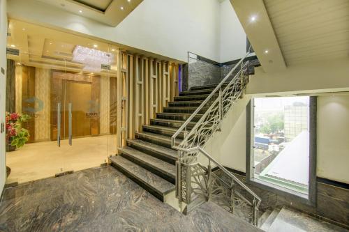 Super Townhouse Oak Hotel C Pearls,Delhi>>Bahadurgarh,4 star