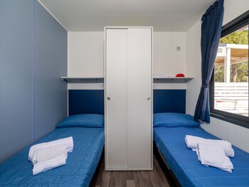 anxur village camping