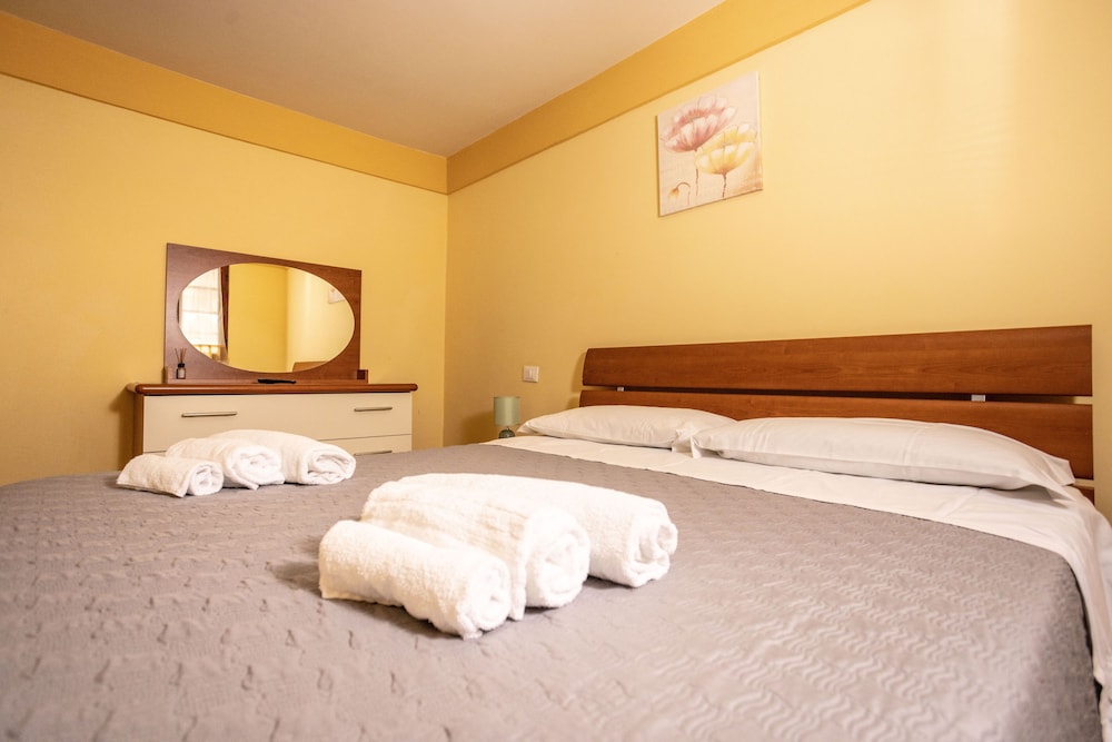 anxur village camping