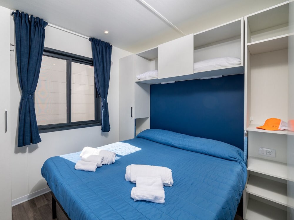 anxur village camping