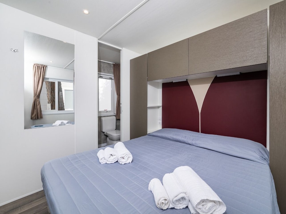 anxur village camping