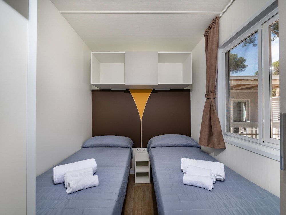 anxur village camping