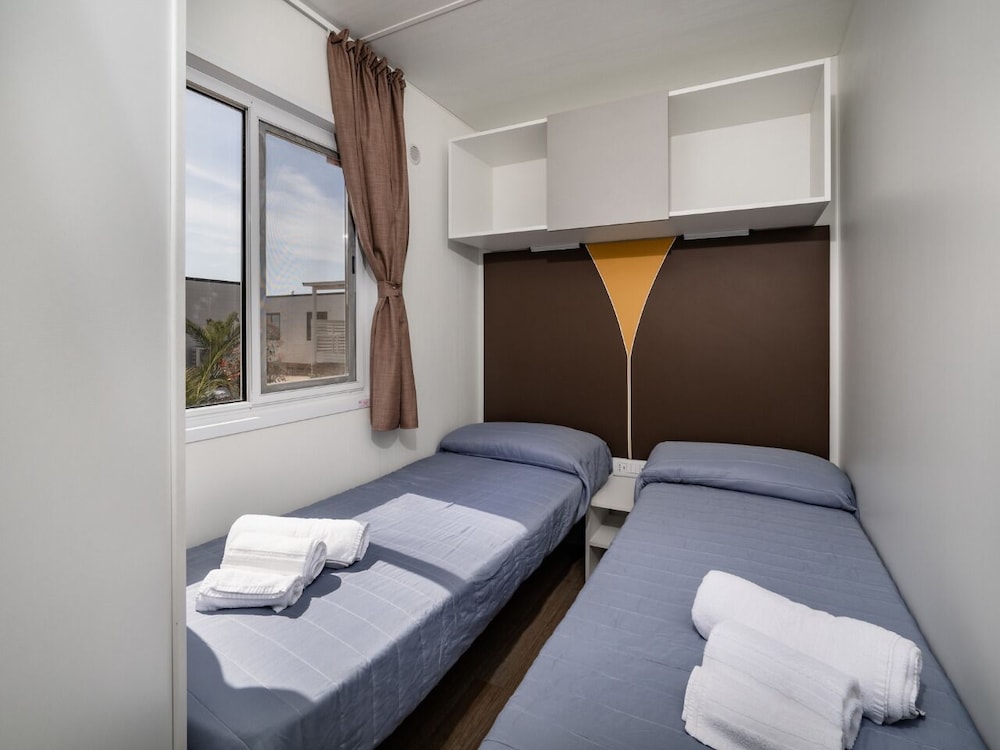 anxur village camping