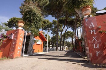 anxur village camping