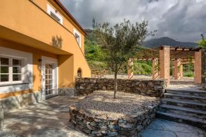 mirandola suites