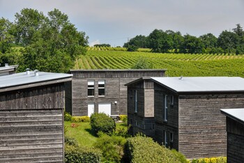 domaine de saint orens residence de vacances montreal du gers