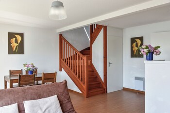 domaine de saint orens residence de vacances montreal du gers