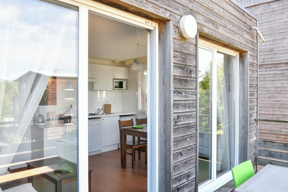 domaine de saint orens residence de vacances montreal du gers