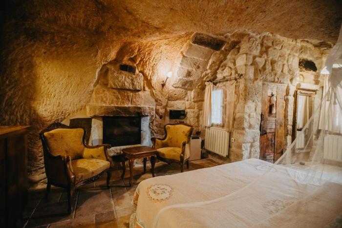 meleklerevi cave hotel