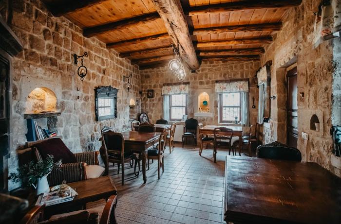 meleklerevi cave hotel
