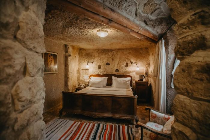 meleklerevi cave hotel