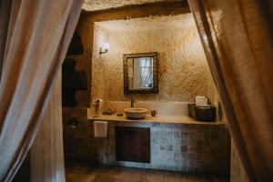 meleklerevi cave hotel