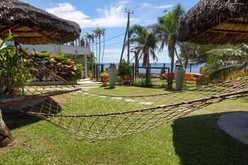 sea splash and la petite maison