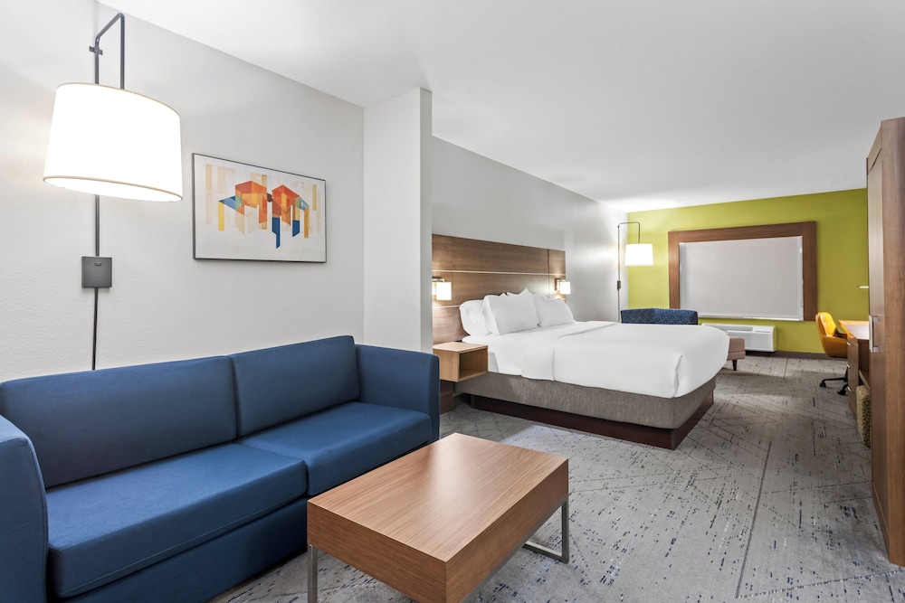 holiday inn express and suites savannah midtown by ihg