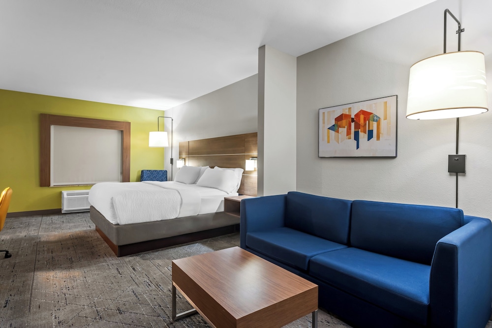 holiday inn express and suites savannah midtown by ihg