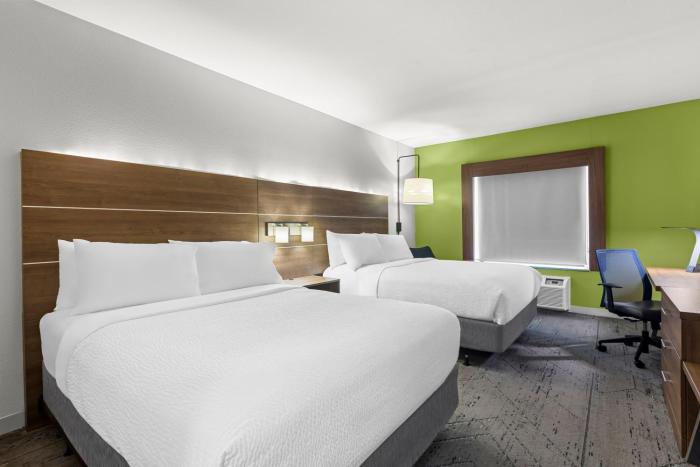 holiday inn express and suites savannah midtown by ihg