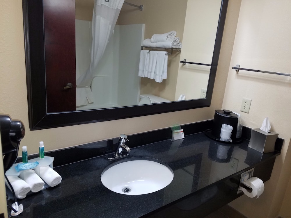 holiday inn express savannah south i 95 richmond by ihg