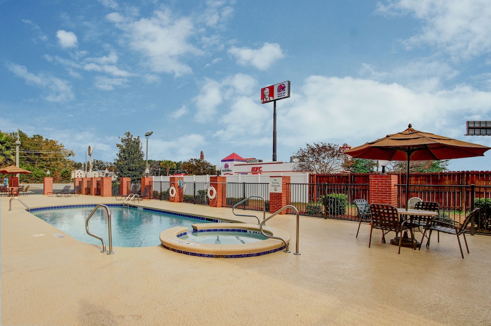 holiday inn express savannah south i 95 richmond by ihg