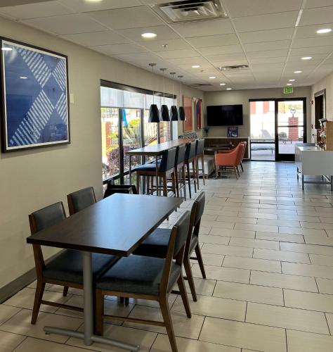 holiday inn express savannah south i 95 richmond by ihg