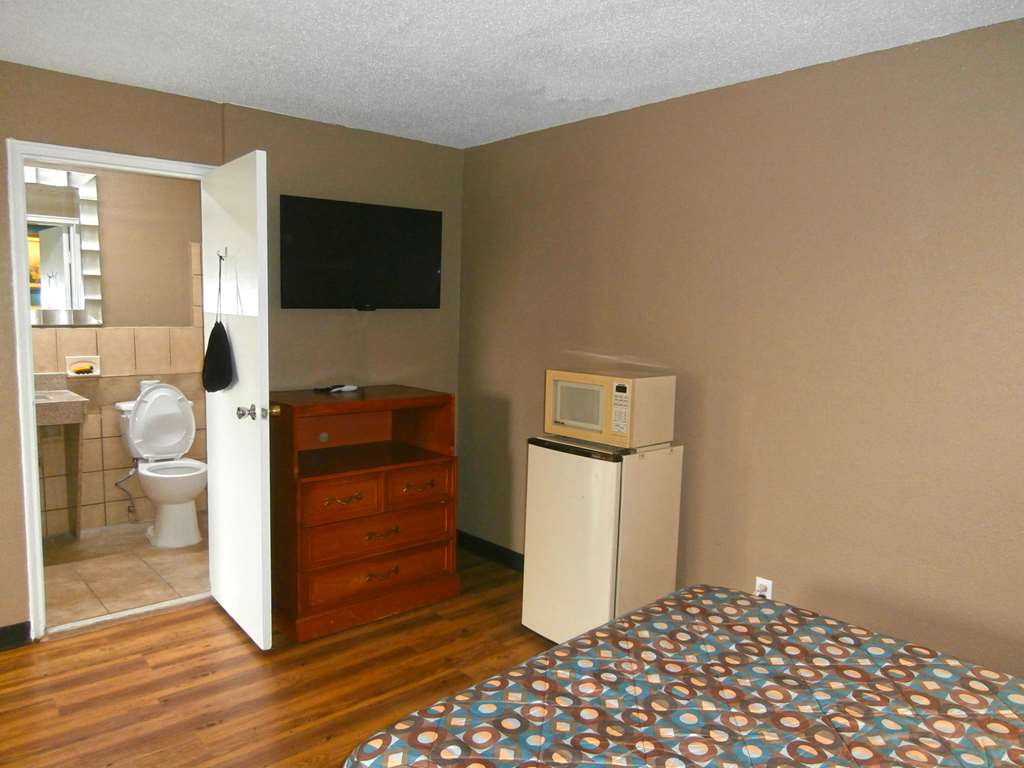 americas best value inn savannah