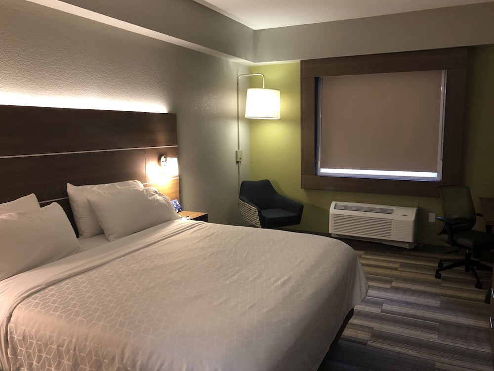 holiday inn express west palm beach metrocentre