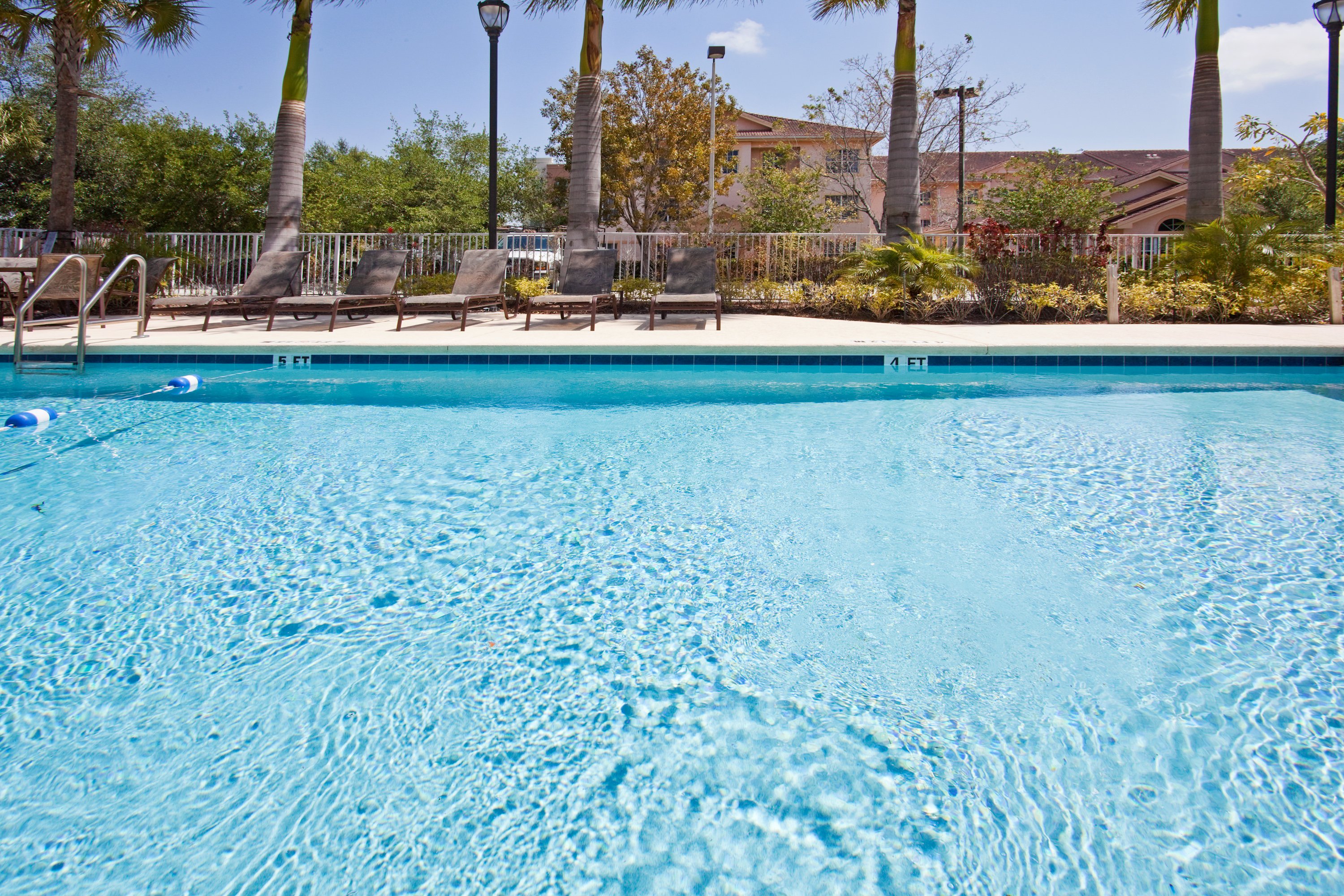 holiday inn express west palm beach metrocentre