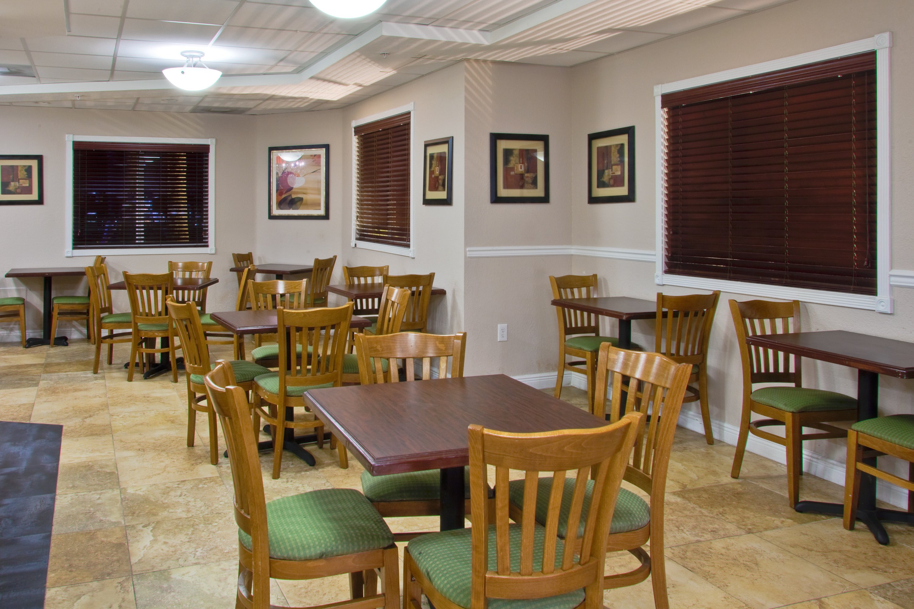 holiday inn express west palm beach metrocentre