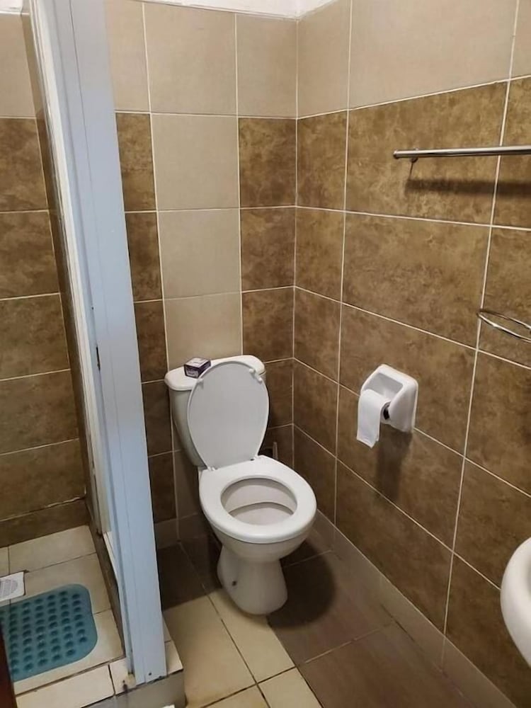 upper hill guest house nairobi