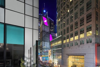 hilton garden inn new york times square central