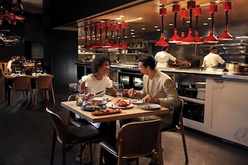 Four Seasons Resort Orlando At Walt Disney World Resort,Camellia Gardens>>Orlando,5 star