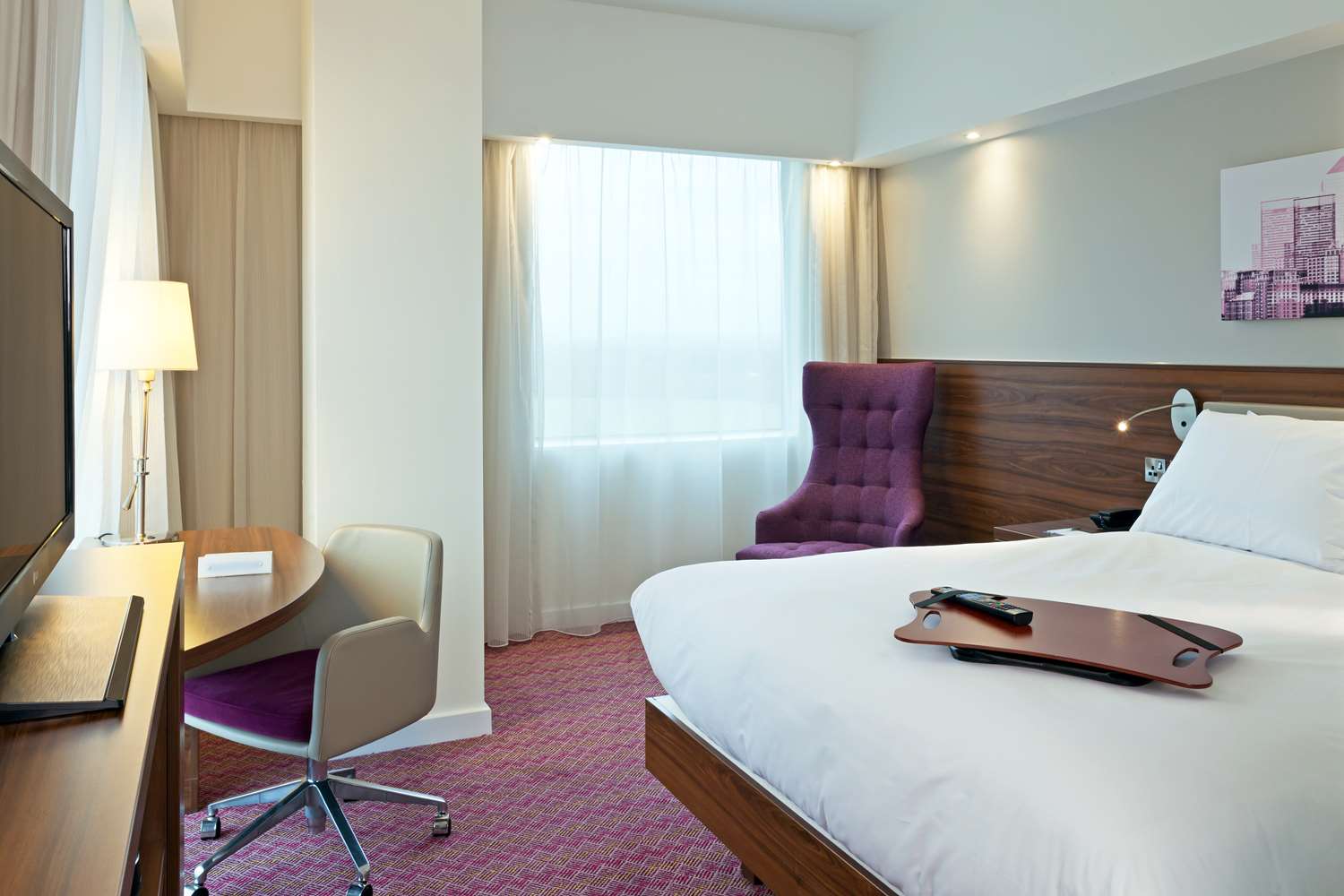 hampton by hilton london gatwick airport