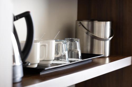 hampton by hilton london gatwick airport