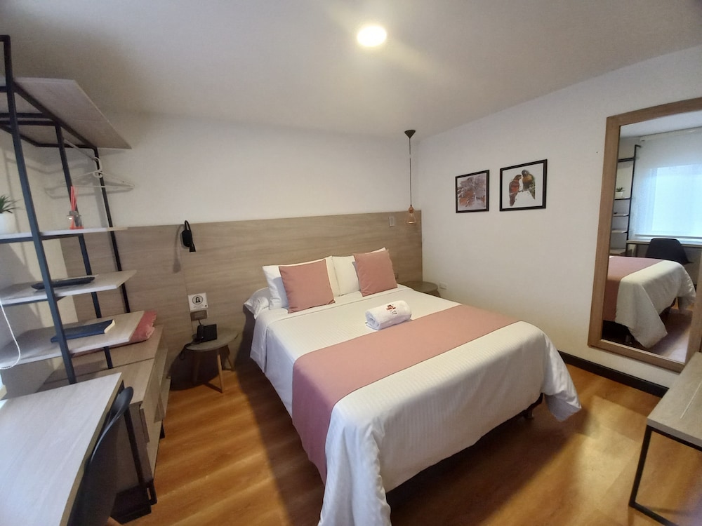 hotel santori