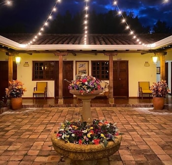 evoque hotel boutique