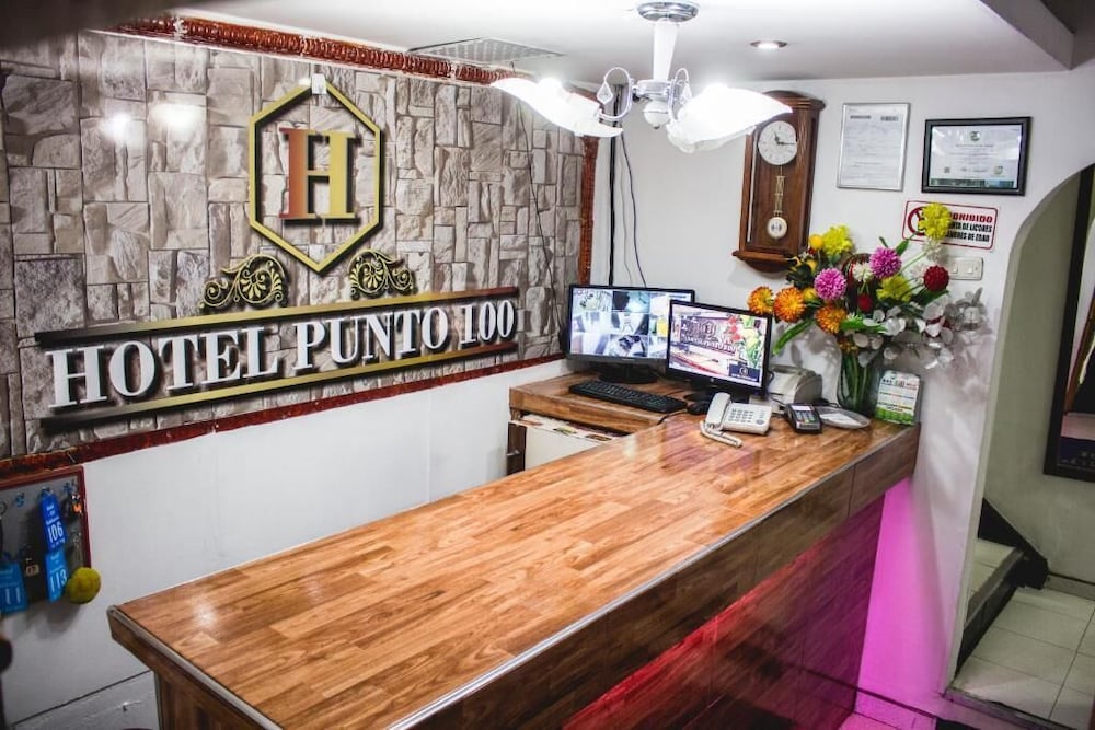 hotel punto 100